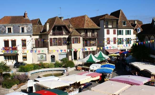 Апартаменти Les Pavillons Du Rooy Салі-де-Беарн Екстер'єр фото